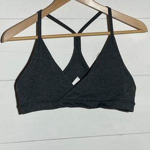 Patagonia Sports Bra with T Back and V Neck Bodice